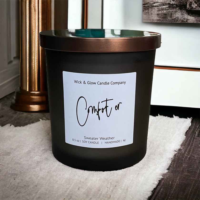 Comforter Luxury Candle- Juniper, Sage and Eucalyptus - Wick and Glow Candle Company™