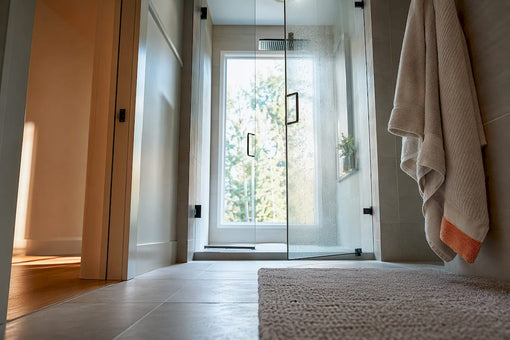 Bright bathroom designed for better airflow